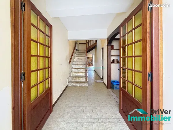 Maison 5 pièces 161 m² 