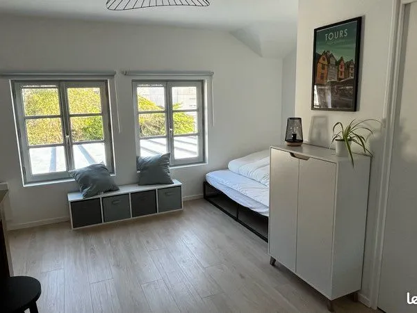 Studio T1 meublé à Tours - quartier lamartine 