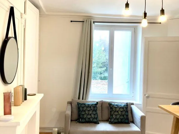 Appartement F2 - meublé - TOUTES Charges Comprises 