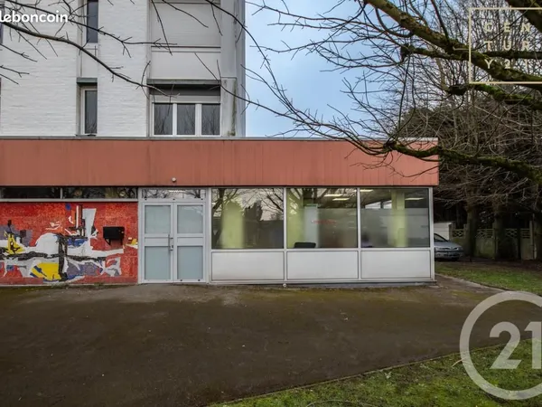 Local 76 m² 