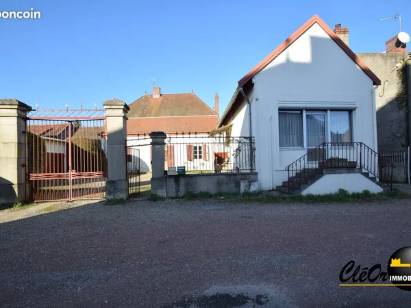 Propriété 10 pièces 216 m² 