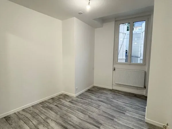 Appartement 1 pièce 13 m² 