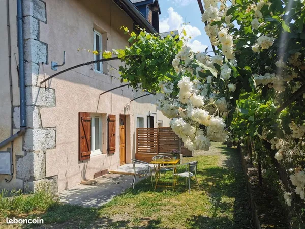 Chambéry colocation 1 chambre dispo mi février 450/mois tout compris 