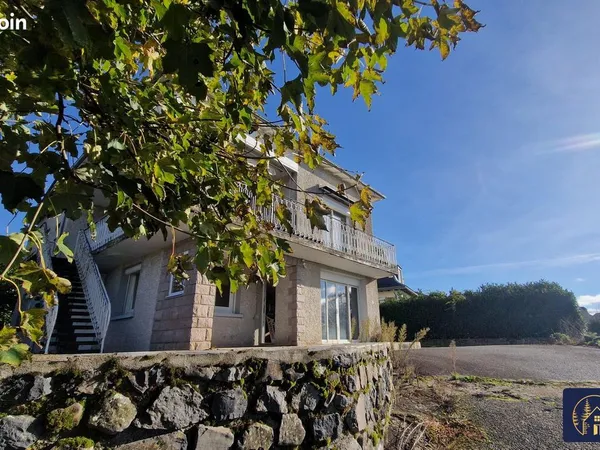 Maison 7 pièces 194 m² 
