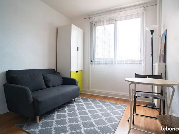 Joli studio Clichy proche de Paris 