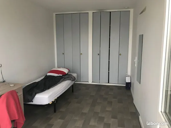 Une chambre dans colocation 