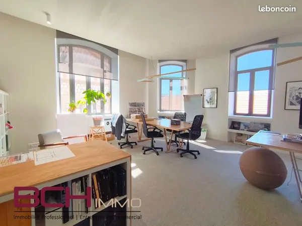 Immeuble 302 m² 