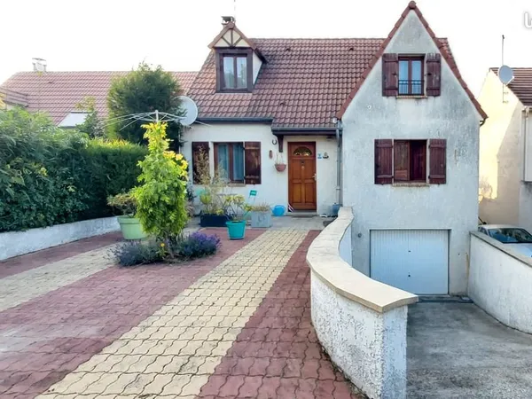 Maison 5 pièces 85 m² 