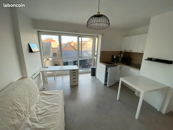Location studio meublé RENNES secteur Courrouze/Boulevard Mermoz 