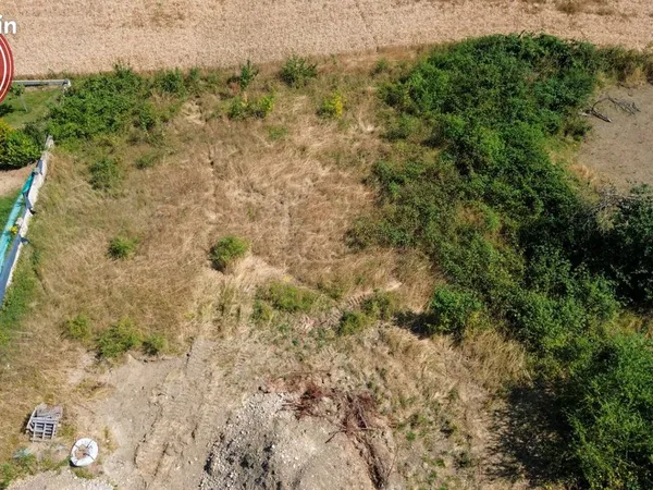 Terrain 700 m² NIFFER 