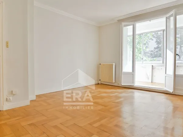 Appartement Villeurbanne 3 pièce(s) 65.82 m2 