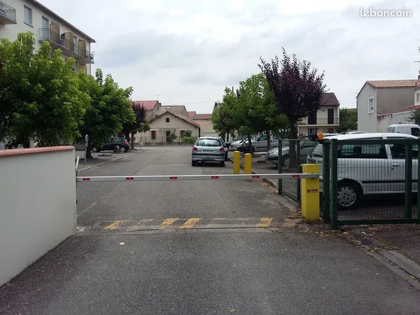 Appartement Location Agen 1p 18m² 350€