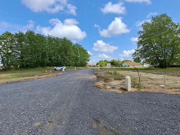 Terrain 544 m² Saint Jean De Marsacq 