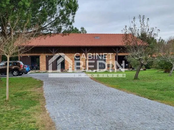 Maison 6 pièces 180 m² 