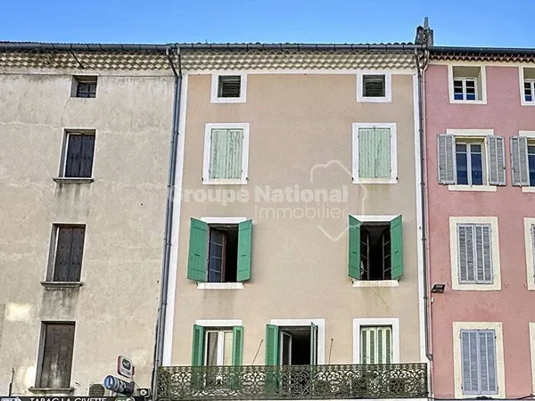 Immeuble 370 m² 