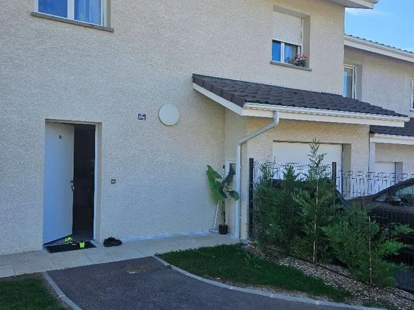 Colocation dans une maison de 5 chambres 