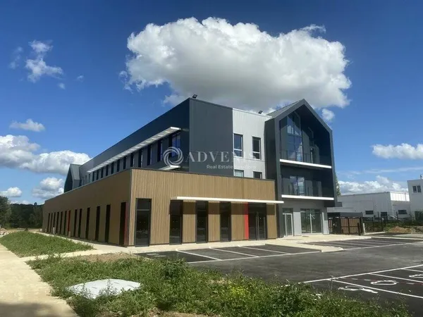 Bureaux 2958 m² 