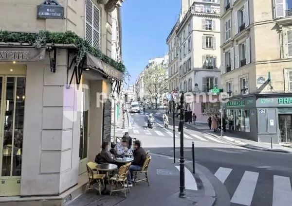 Local commercial 60 m² 