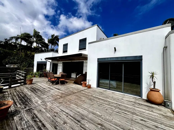 Villa 4 pièces 155 m² 