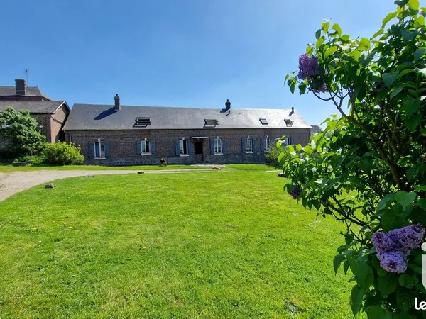 Propriété 7 pièces 170 m² 