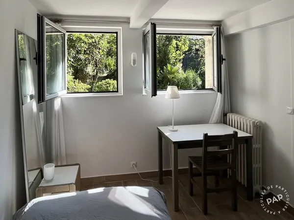 Appartement 1 pièce 14 m² 