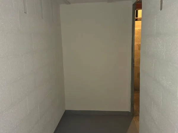 Loue cave de 9 m3 rue Baudelique 75018 Paris 
