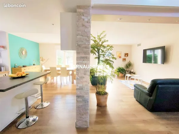 Maison 5 pièces 115 m² 