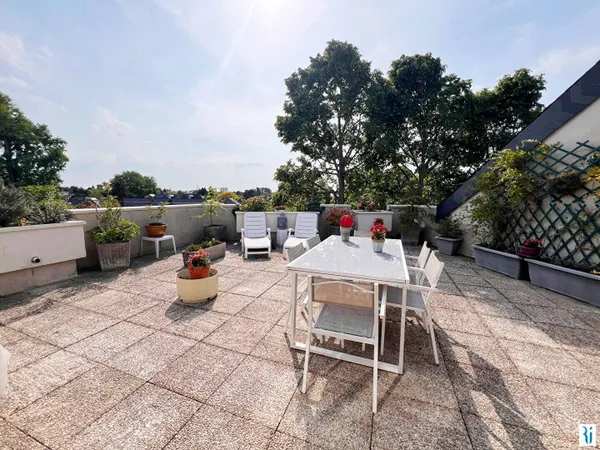 Duplex 5 pièces 86 m² 