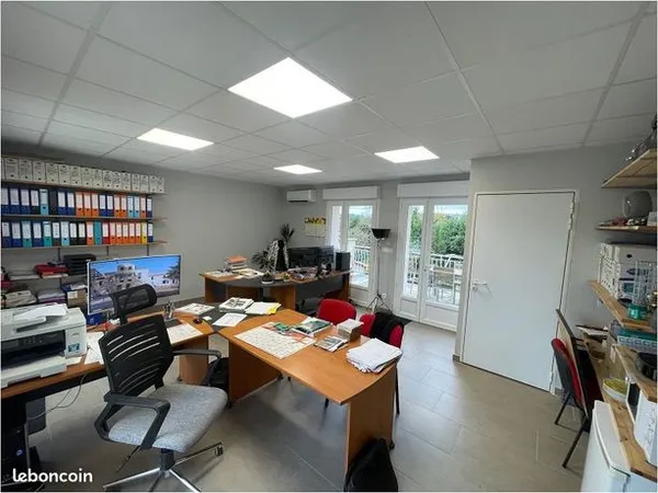 Local commercial 28 m² 