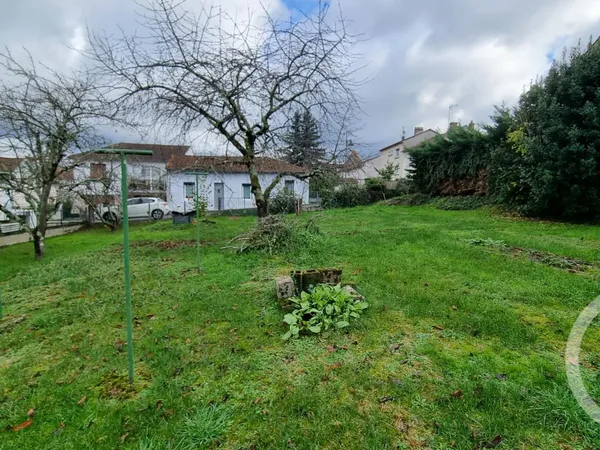 Terrain 443 m² 