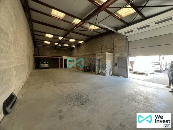 Bureaux 215 m² 