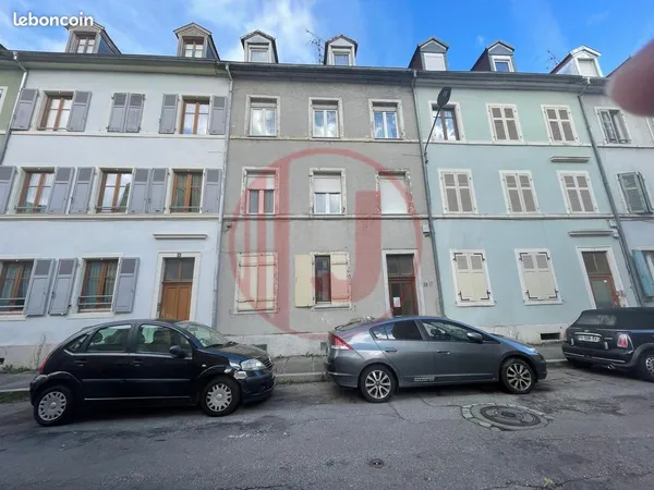 Immeuble 9 pièces 170 m² 