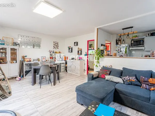Appartement 3 pièces 67 m² 