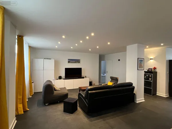 Appartement 5 pièces 130 m² 