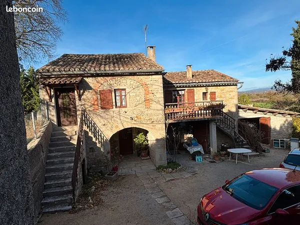 Maison 5 pièces 145 m² 
