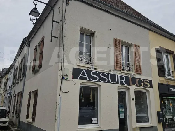 Local commercial 4 pièces 65 m² 