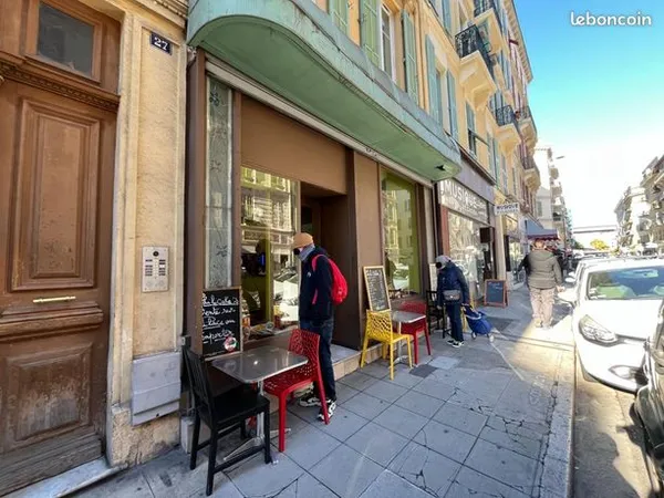 Local commercial 55 m² 
