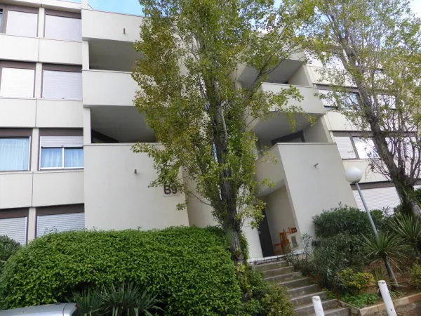 Studio 1 pièce 23 m² 