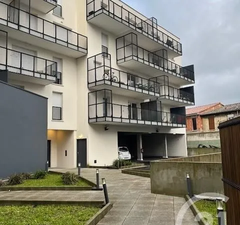 Appartement 1 pièce 30 m² 