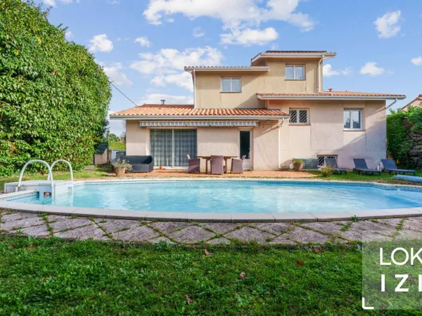 Maison 4 pièces 146 m² 