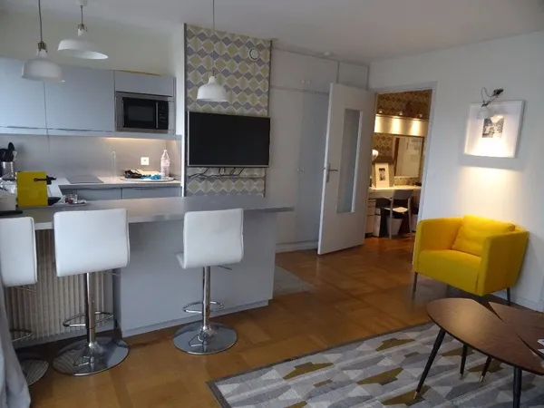 Appartement 1 pièce 30 m² 