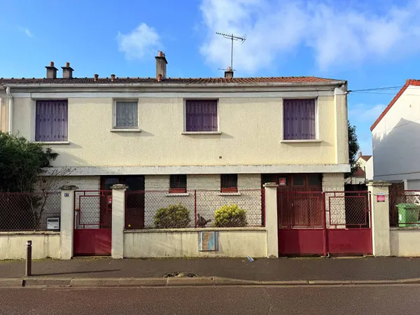 Maison de plain-pied 5 pièces 87 m² 