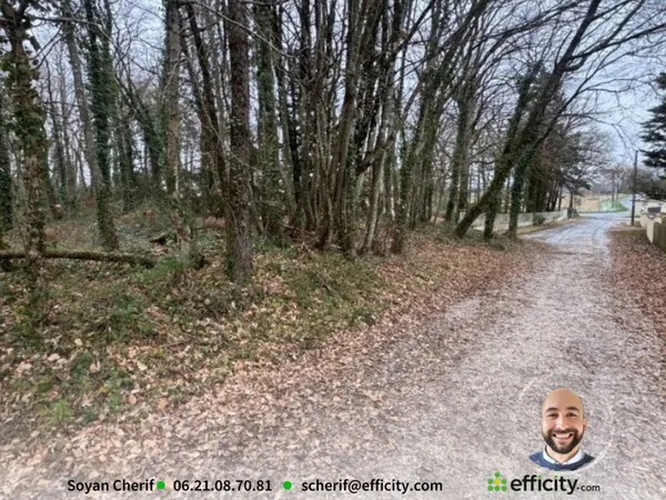 Terrain 2348 m² 