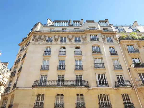 Paris XVe - Place de Breteuil 