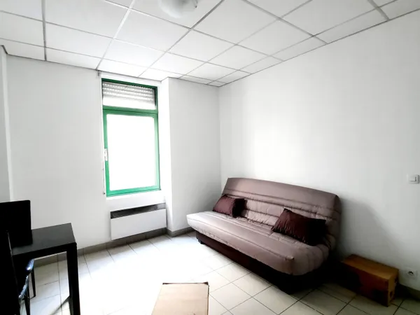 STUDIO Meublé - gare 