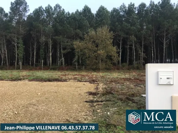 Terrain 706 m² 