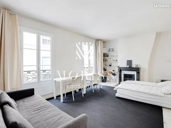 Studio 1 pièce 26 m² 
