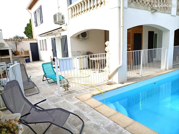 A Mauguio, à proximité de la mer et de Montpellier dans quartier résidentiel et au calme, vends 
