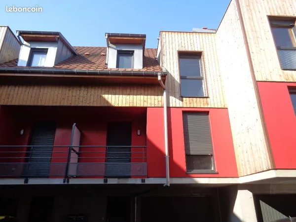 Triplex 4 pièces 99 m² 