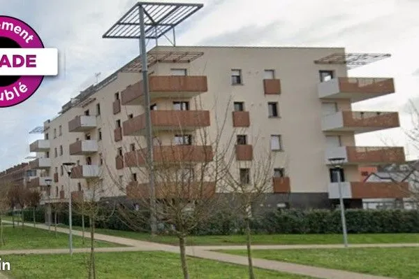 Studio 1 pièce 19 m² 
